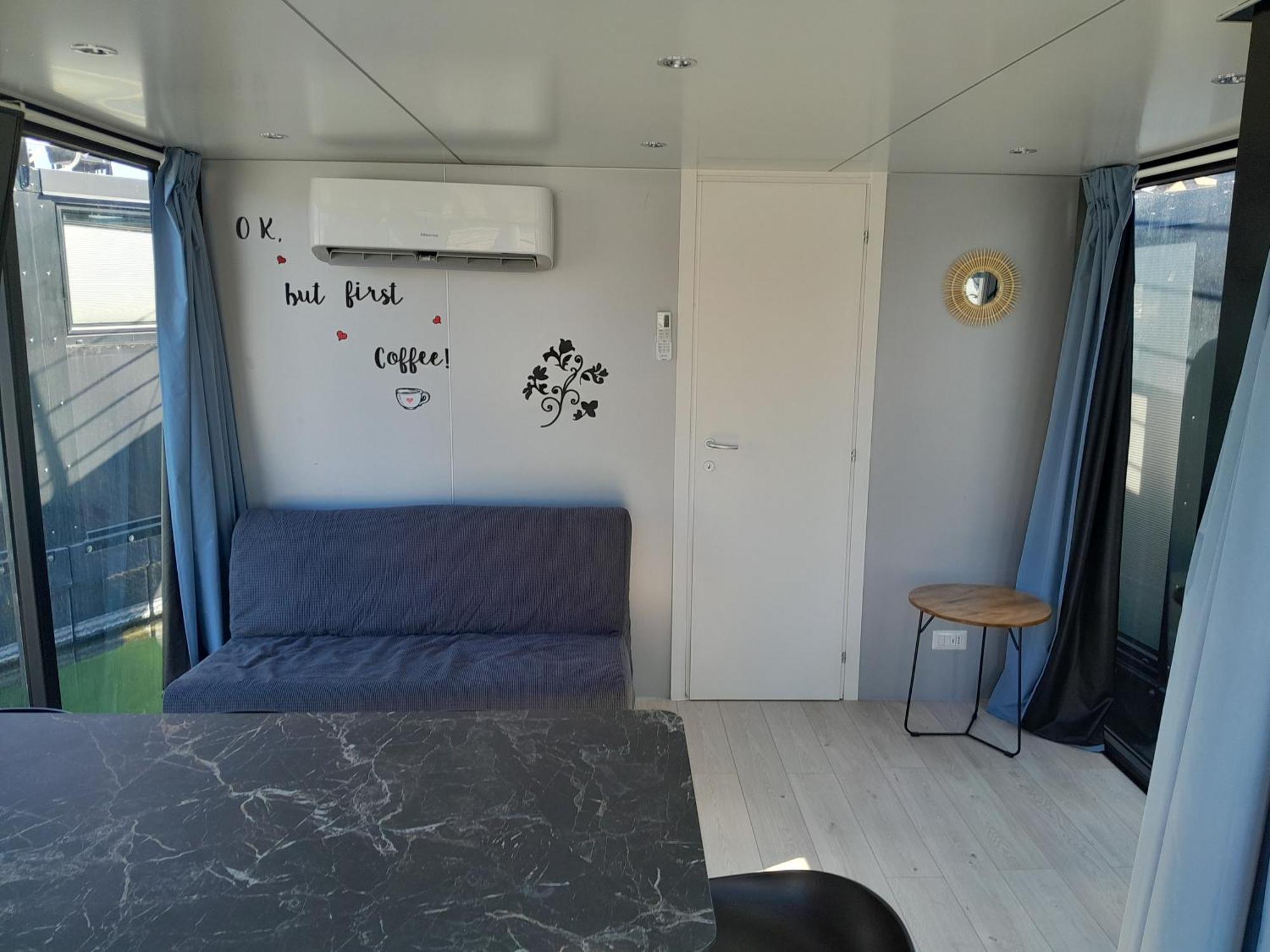 Floating Experience Black Pearl, Lago Maggiore Dormelletto Εξωτερικό φωτογραφία