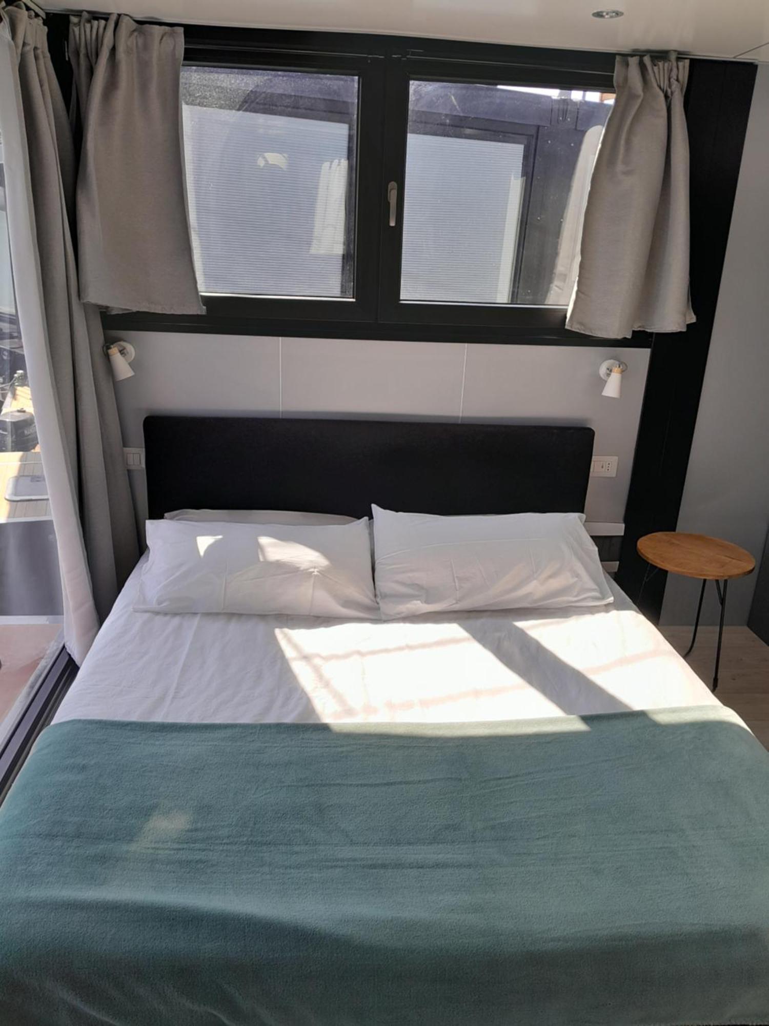 Floating Experience Black Pearl, Lago Maggiore Dormelletto Εξωτερικό φωτογραφία
